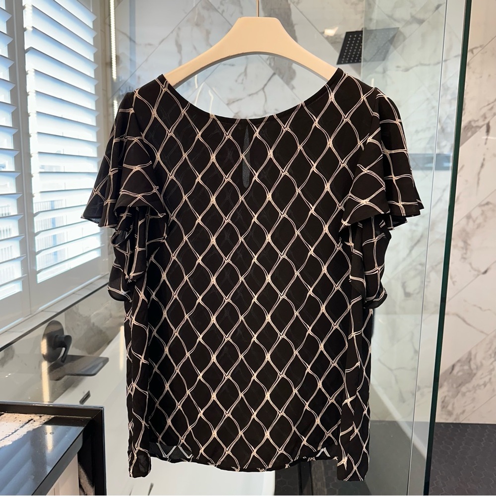 Tommy Hilfiger Black and White Ruffled Blouse